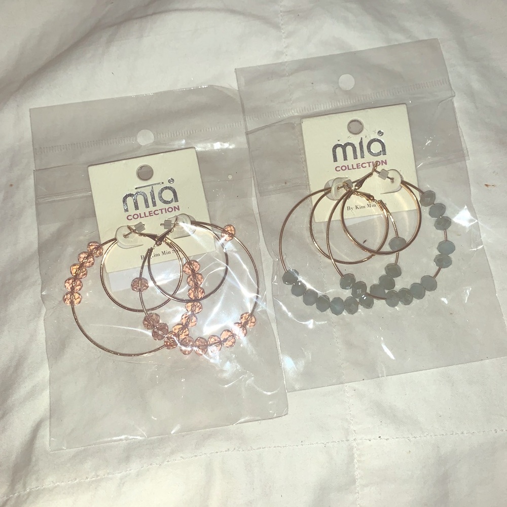 2 Brand new MIA Earrings!